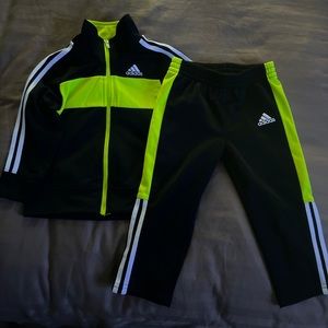 18 Month Toddler boy 2pc Adidas Tracksuit -Good Condition